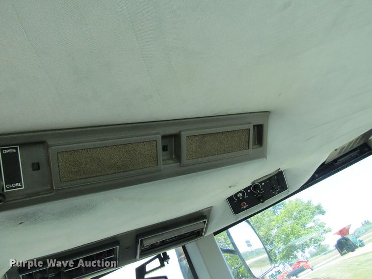 image for item FD9259 1997 AGCO Allis 9635F tractor