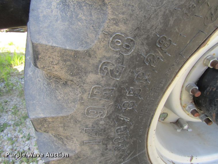 image for item FD9259 1997 AGCO Allis 9635F tractor