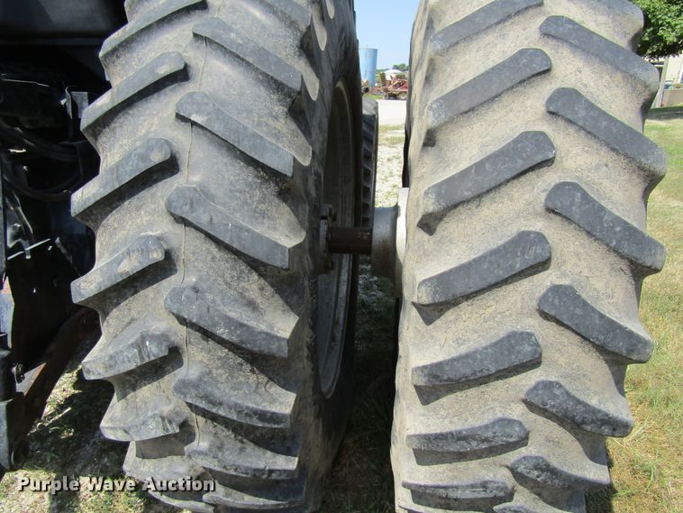 image for item FD9259 1997 AGCO Allis 9635F tractor