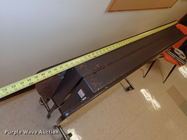 image for item FE9891 (6) folding round tables