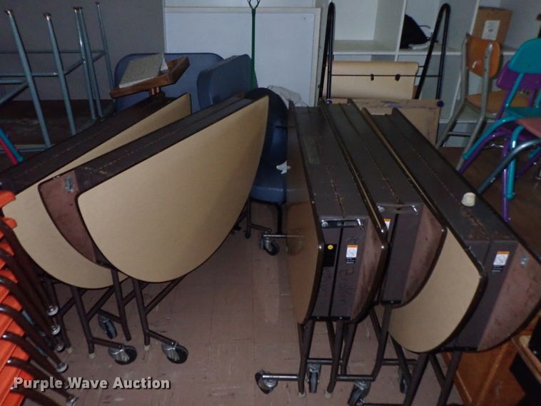 image for item FE9891 (6) folding round tables