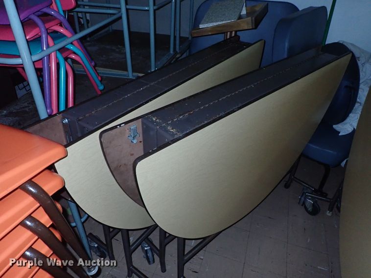 image for item FE9891 (6) folding round tables