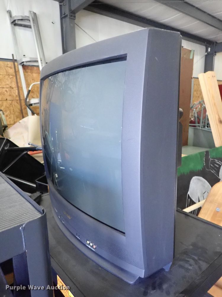 image for item FE9895 (6) media carts