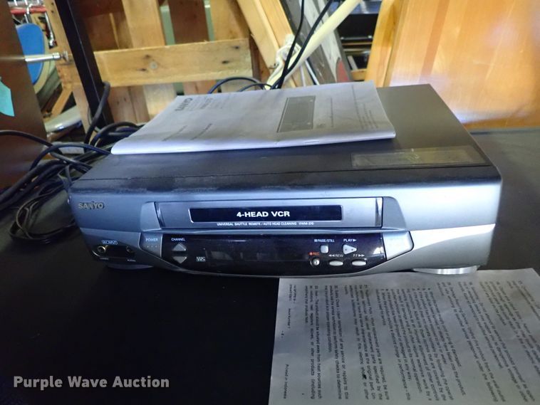 image for item FE9895 (6) media carts