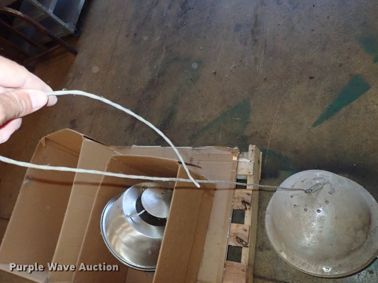 image for item FE9896 (4) speakers