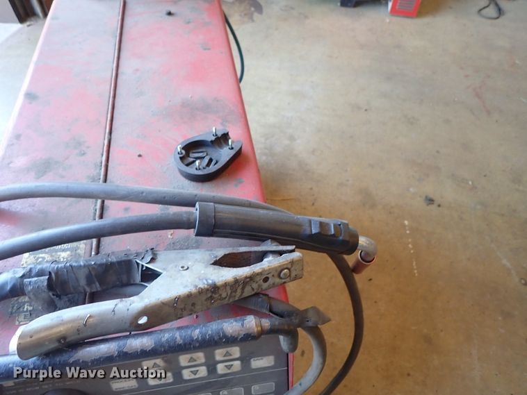 image for item FE9897 Lincoln Idealarc SP250 welder