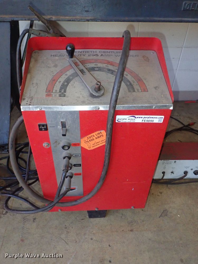 image for item FE9898 Twentieth Century welder