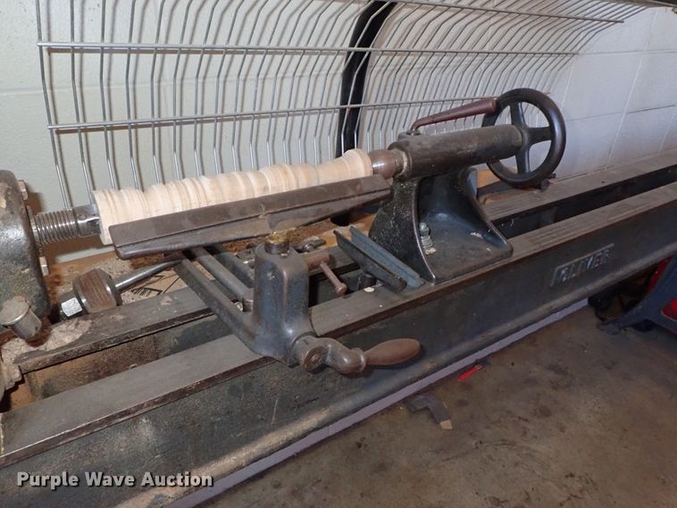 image for item FE9899 Oliver lathe