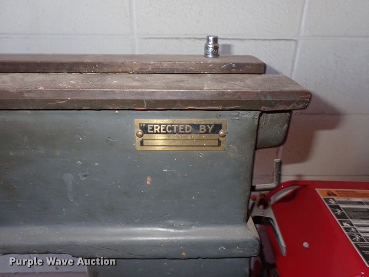 image for item FE9899 Oliver lathe