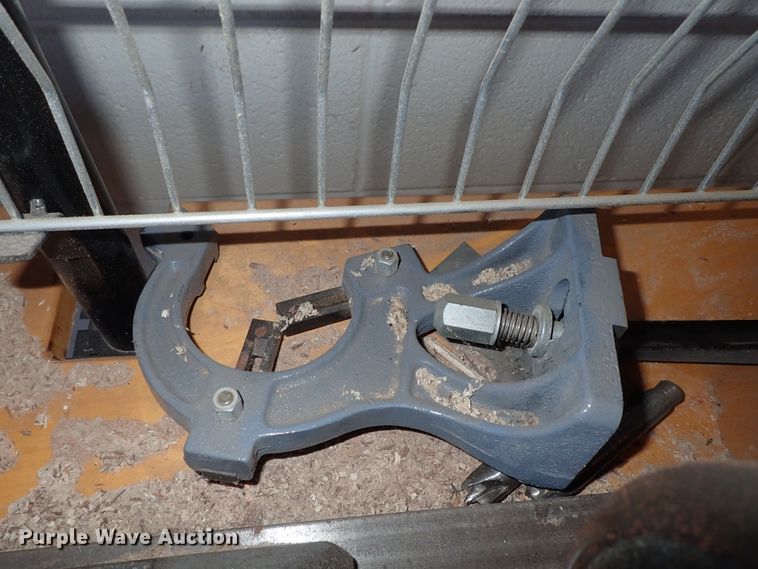 image for item FE9899 Oliver lathe