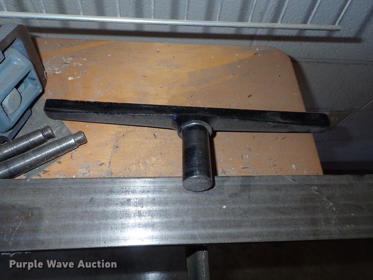 image for item FE9899 Oliver lathe