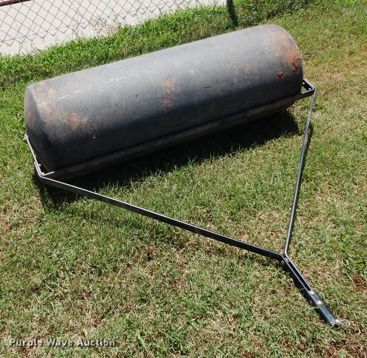 image for item FI9915 Lawn and garden equipment