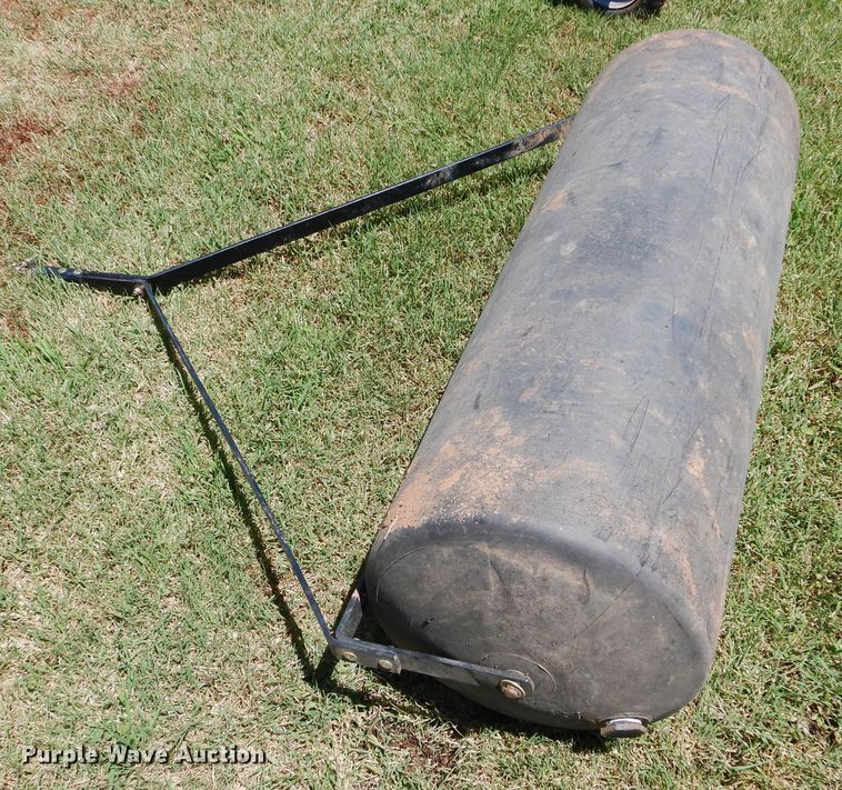 image for item FI9915 Lawn and garden equipment