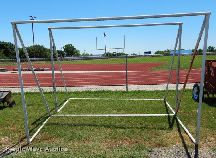 image for item FI9916 (2) soccer goals