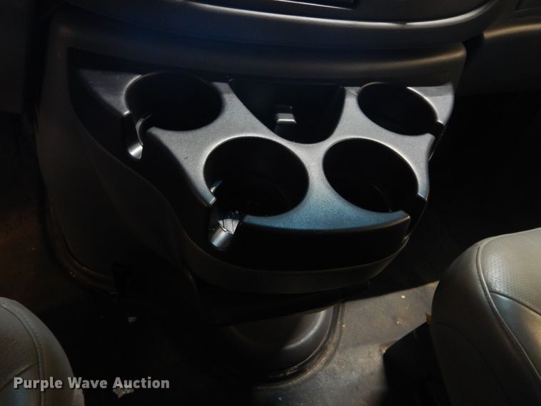 image for item FI9942 2006 Ford E350 van