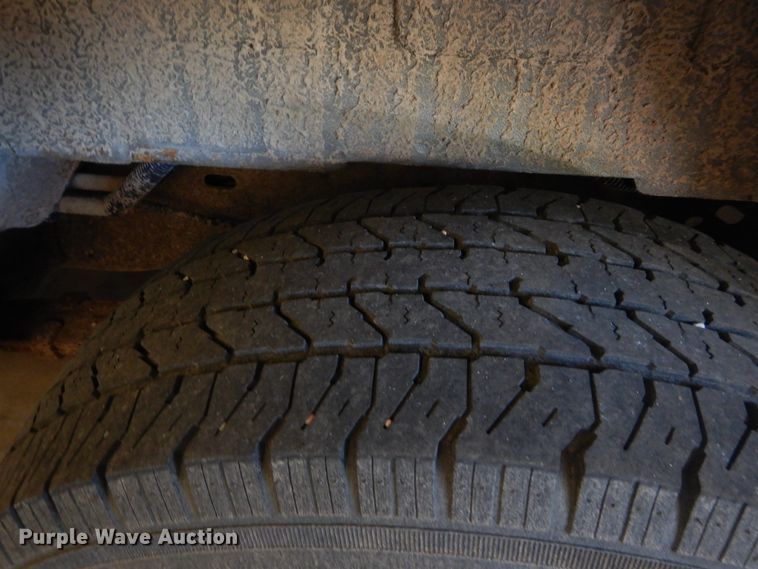 image for item FI9942 2006 Ford E350 van