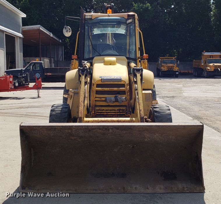 image for item FL9046 Komatsu WB140 backhoe