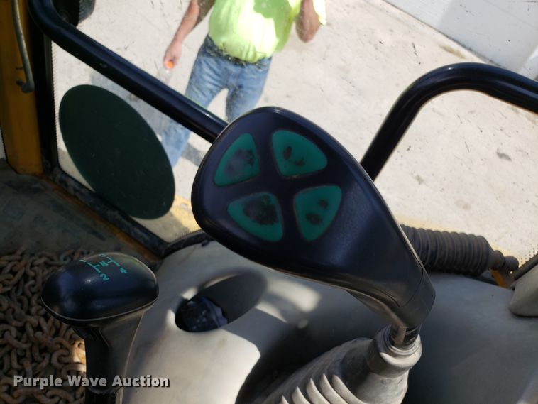 image for item FL9046 Komatsu WB140 backhoe