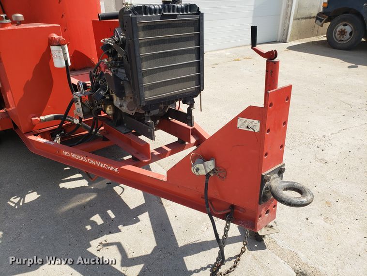 image for item FL9047 1995 Crafco EZ Pour 100D pothole patcher