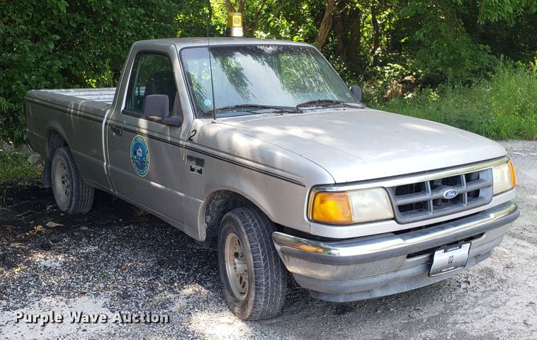 image for item FL9048 1994 Ford Ranger pickup truck