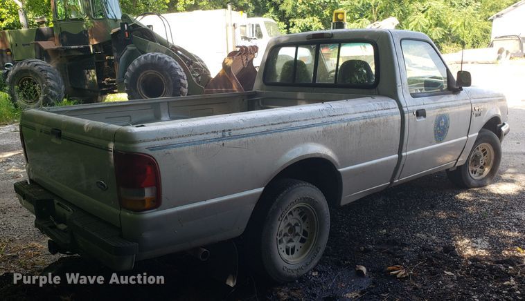image for item FL9048 1994 Ford Ranger pickup truck