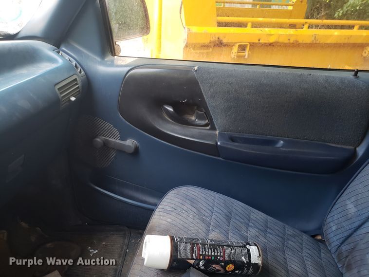 image for item FL9048 1994 Ford Ranger pickup truck