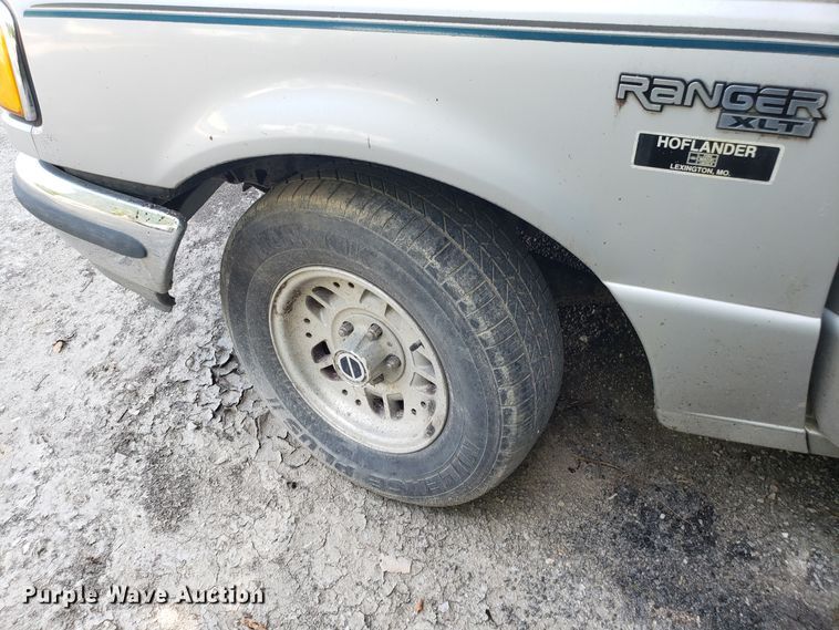 image for item FL9048 1994 Ford Ranger pickup truck