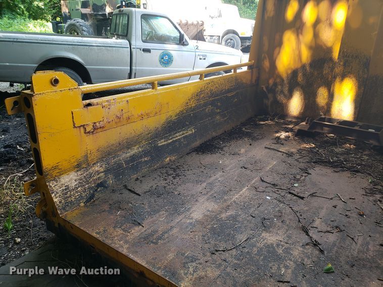 image for item FL9049 Dump bed