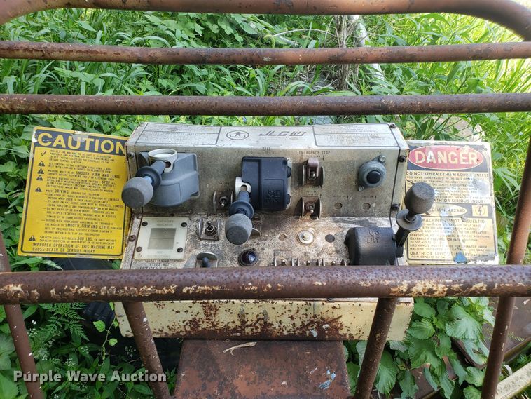 image for item FL9050 JLG 60H boom lift