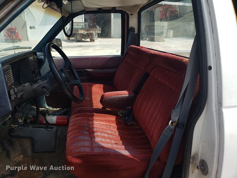 image for item FL9051 1990 Chevrolet Cheyenne 2500 pickup truck