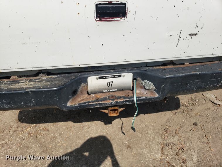 image for item FL9051 1990 Chevrolet Cheyenne 2500 pickup truck