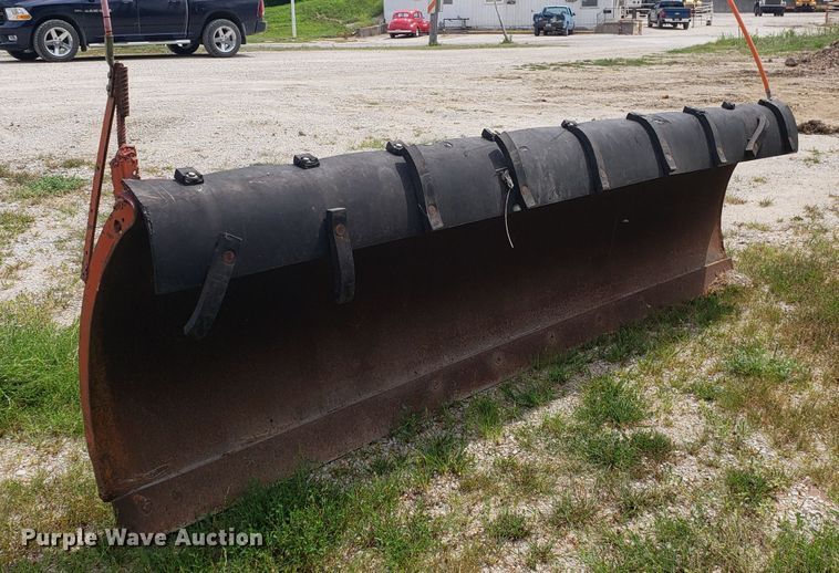 image for item FL9052 (3) snow plows