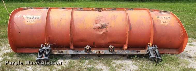 image for item FL9052 (3) snow plows