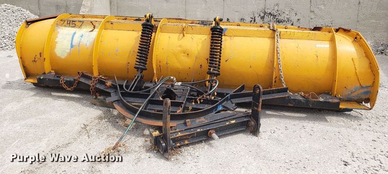 image for item FL9052 (3) snow plows