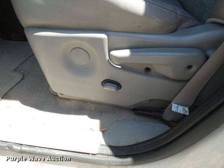 image for item FM9668 2006 Pontiac Montana van