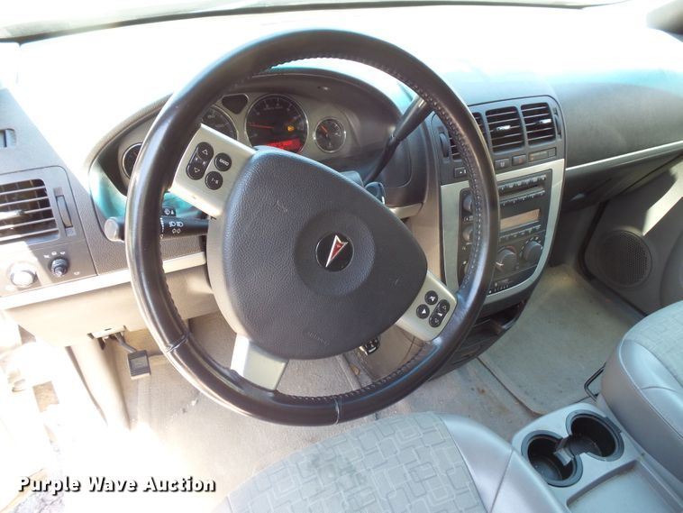 image for item FM9668 2006 Pontiac Montana van