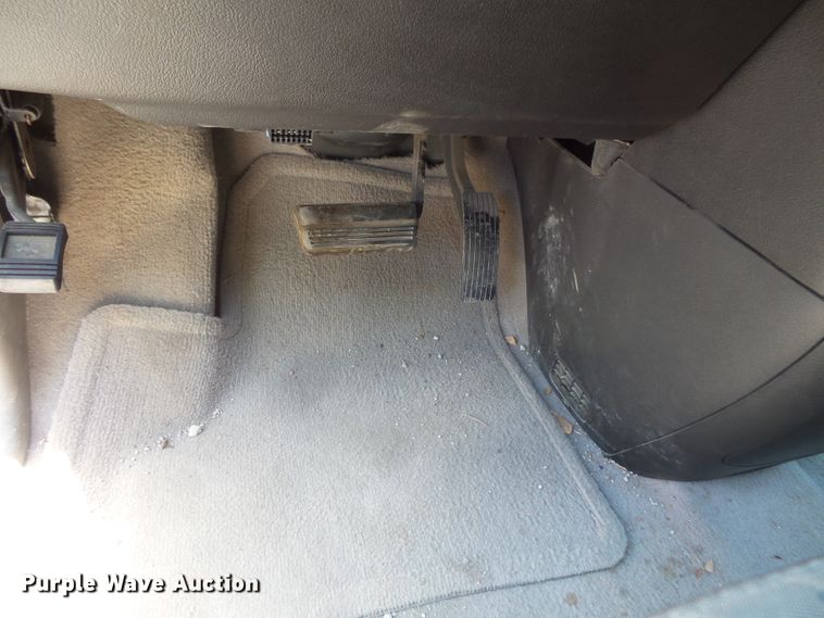 image for item FM9668 2006 Pontiac Montana van