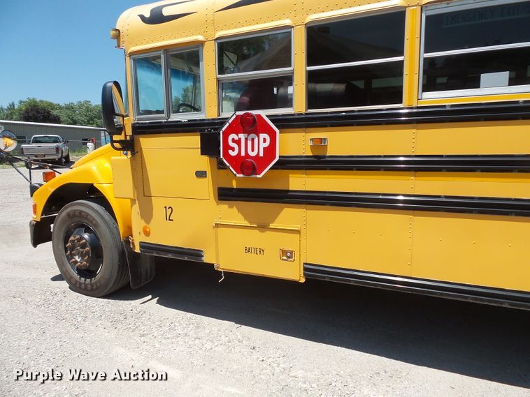 image for item FM9669 2006 Blue Bird Vision school bus