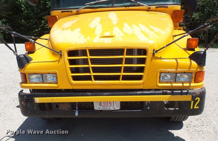 image for item FM9669 2006 Blue Bird Vision school bus