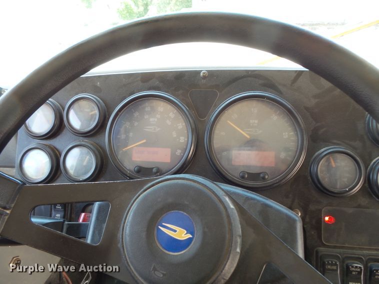 image for item FM9669 2006 Blue Bird Vision school bus