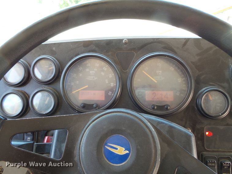 image for item FM9669 2006 Blue Bird Vision school bus