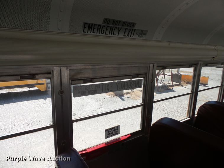 image for item FM9669 2006 Blue Bird Vision school bus