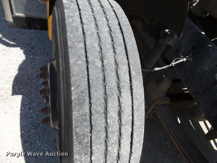 image for item FM9670 2011 Blue Bird Vision school bus