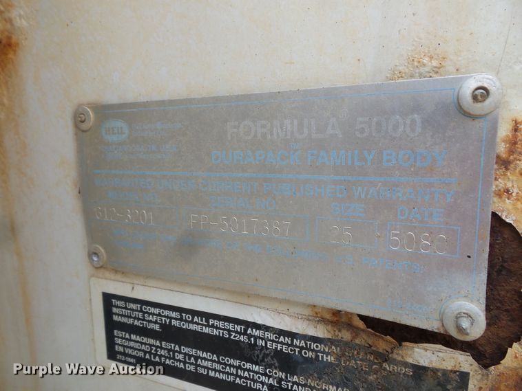 image for item FM9686 2004 Sterling Acterra refuse truck