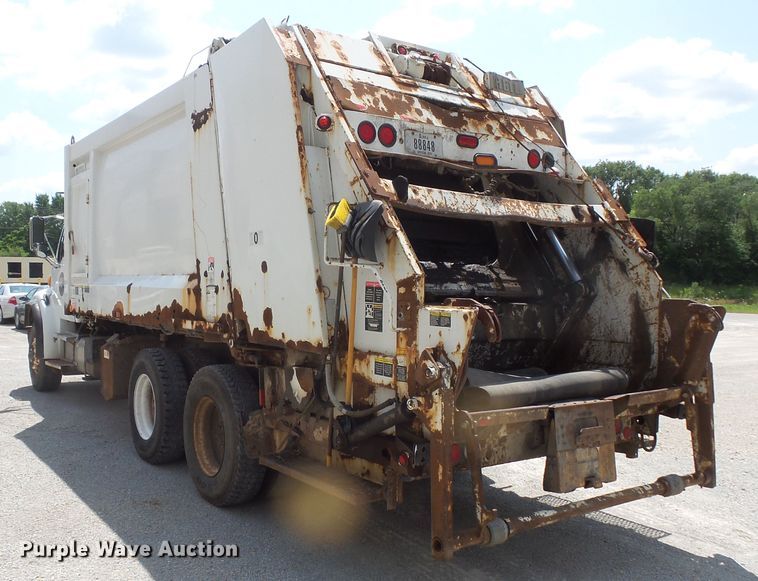 image for item FM9686 2004 Sterling Acterra refuse truck