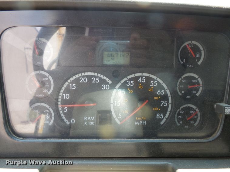 image for item FM9686 2004 Sterling Acterra refuse truck