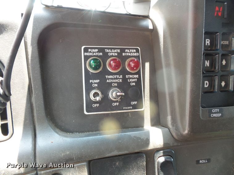 image for item FM9686 2004 Sterling Acterra refuse truck