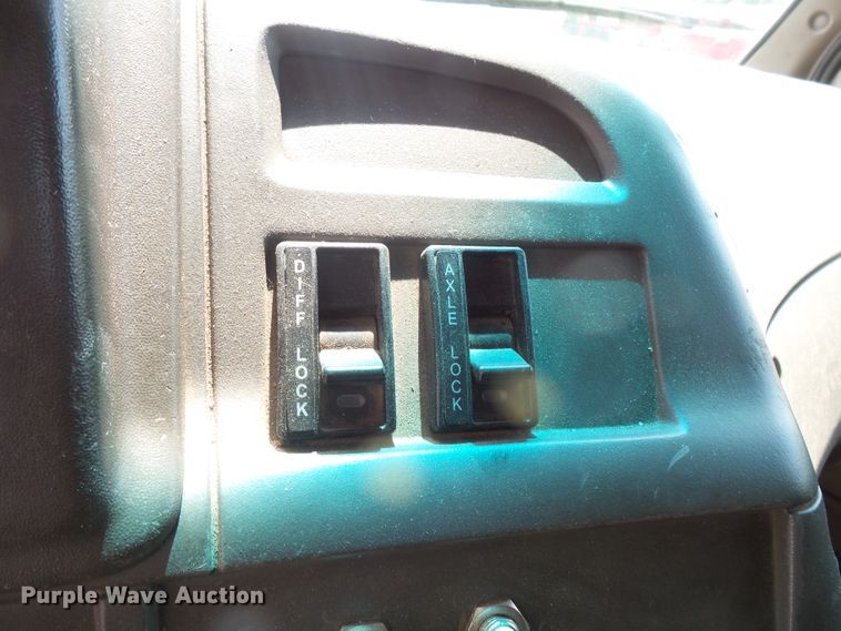 image for item FM9686 2004 Sterling Acterra refuse truck