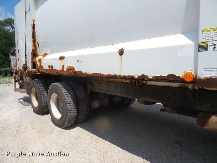 image for item FM9686 2004 Sterling Acterra refuse truck