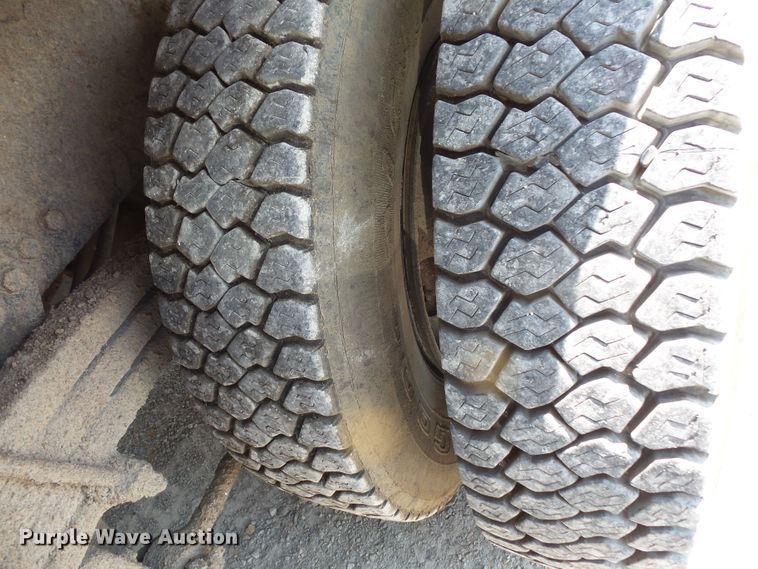 image for item FM9686 2004 Sterling Acterra refuse truck